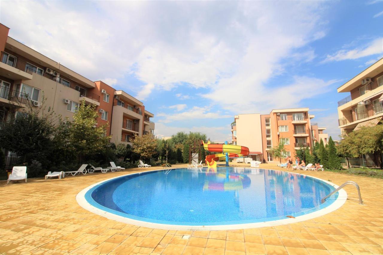 Holiday-Orchid Menada Apartments 써니비치 외부 사진